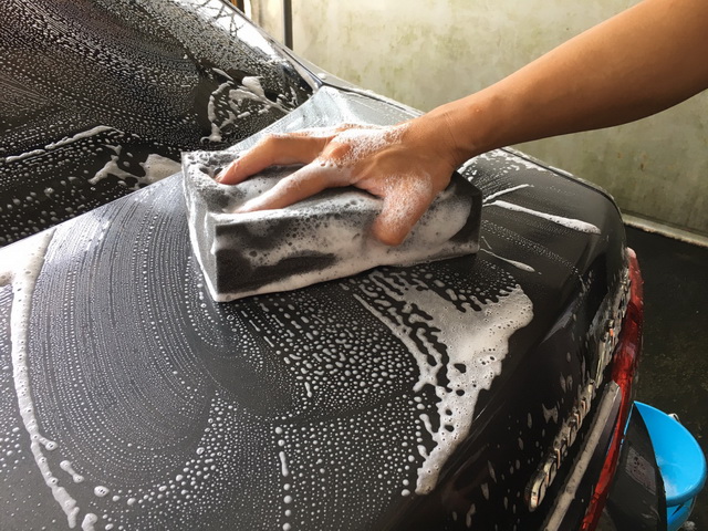 新SHAMPER天然中性洗車精-海綿刷洗後車廂
